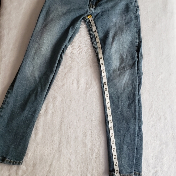 Levi's boys size 12 regular classic med wash jeans - Picture 12 of 13